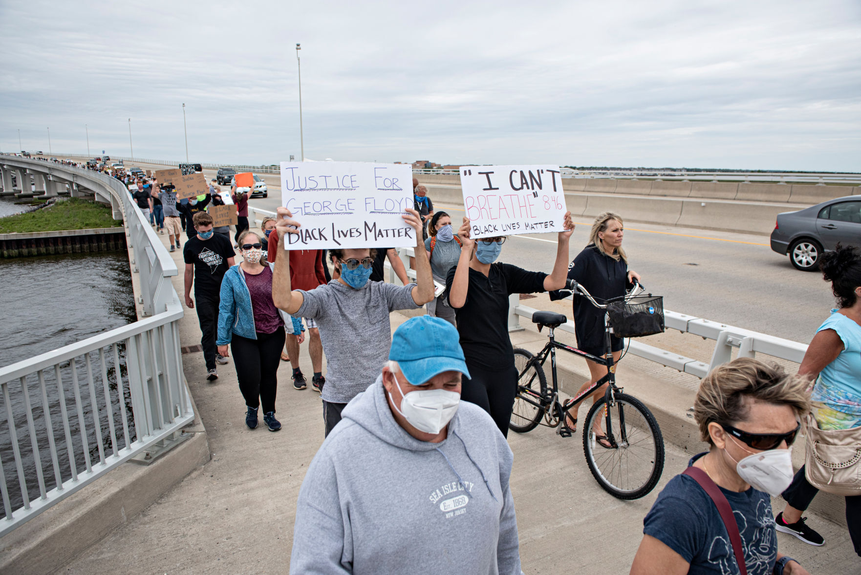 060320_nws_ocprotest